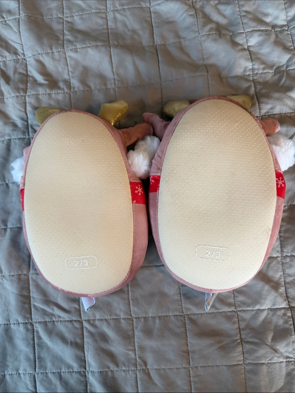 Kids squishmallow Plush Reindeer Slippers size 2/3 youth